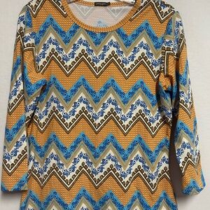J. McLaughlin Blue and Gold Chevron Long Sleeve Top Med